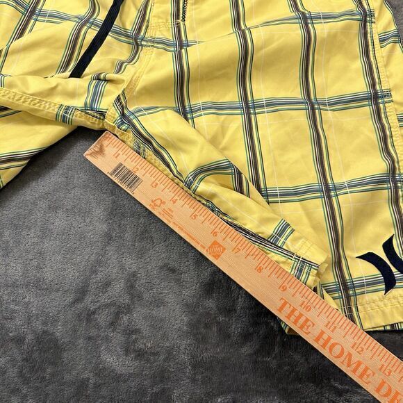 Hurley Swim‎ Trunks Mens 32 Yellow Black Check Bottoms Swimwear Surf Pool Beach - Picture 10 of 11